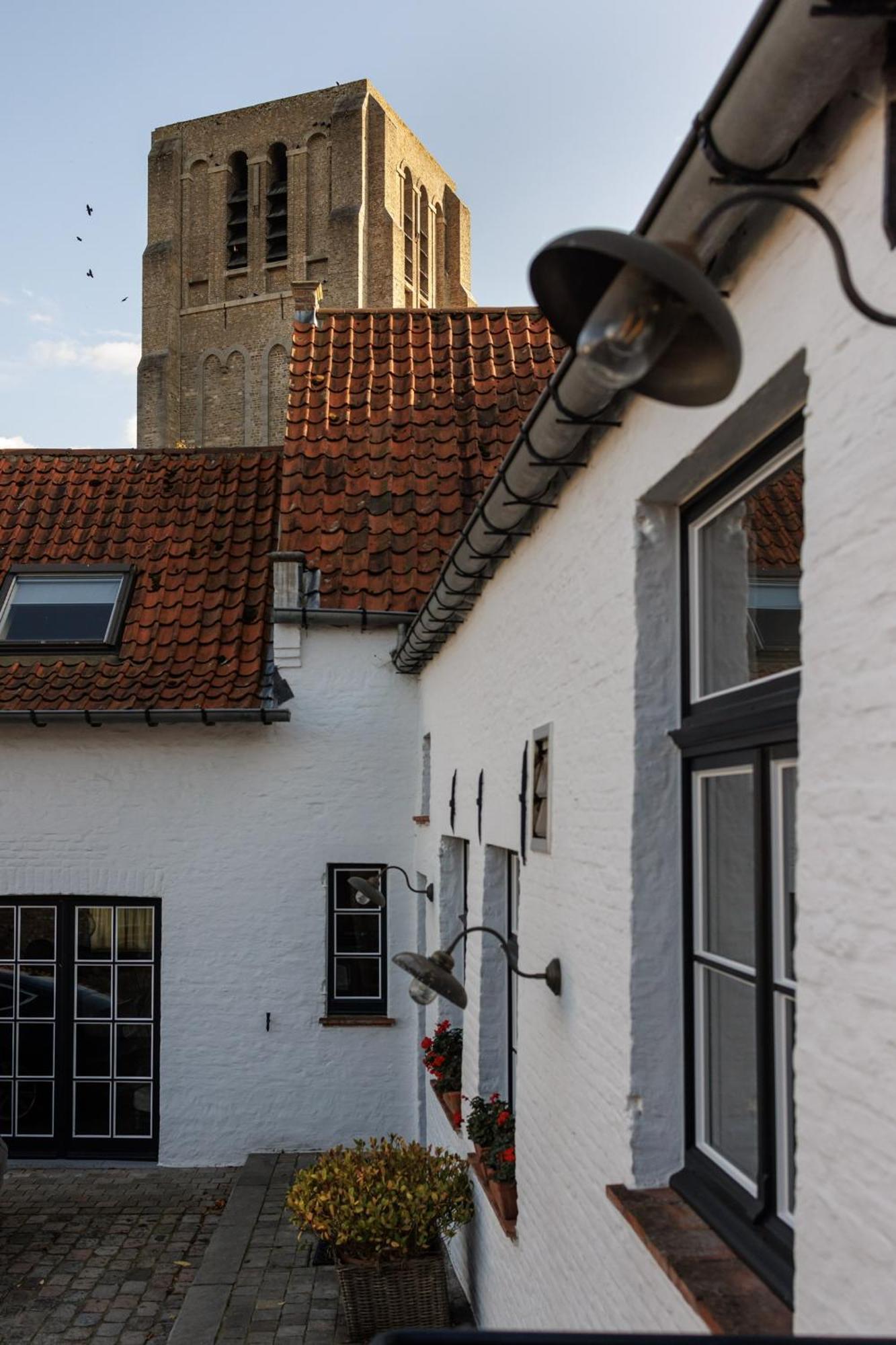 Het Oud Gemeentehuis-De Levensboom Damme Exterior photo